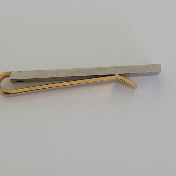 Christian Dior Tie Bar Clip Clasp Gold Silver Tone Logo Vintage Designer - Picture 3 of 7